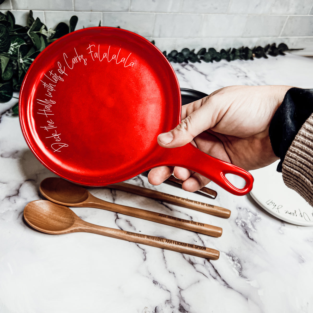 Christmas kitchen prep
Holiday serving tools
Christmas entertaining
Holiday free shipping
Christmas early bird