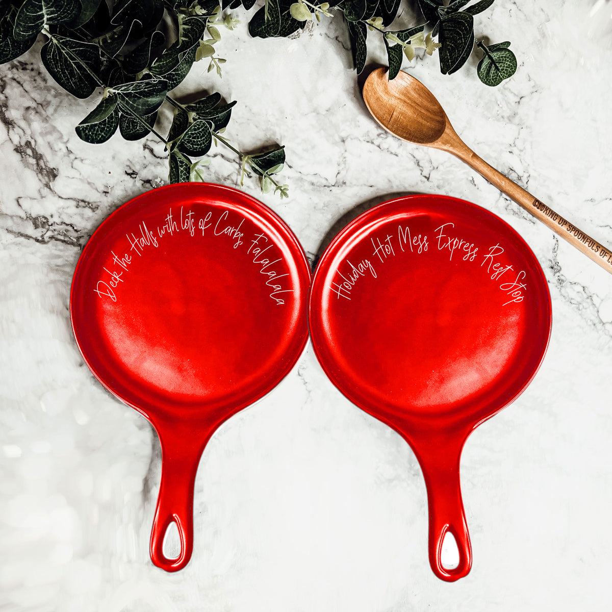 Festive baking accessories
Christmas kitchen tools
Holiday cooking station
Christmas counter decor