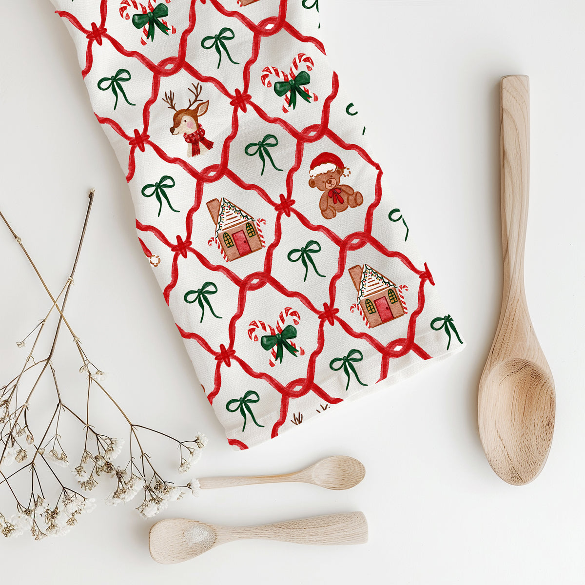Vintage Christmas kitchen accessories
Traditional holiday kitchen towel
Classic Christmas icons kitchen towel
santa and christmas tree hand towel for kitchen decor